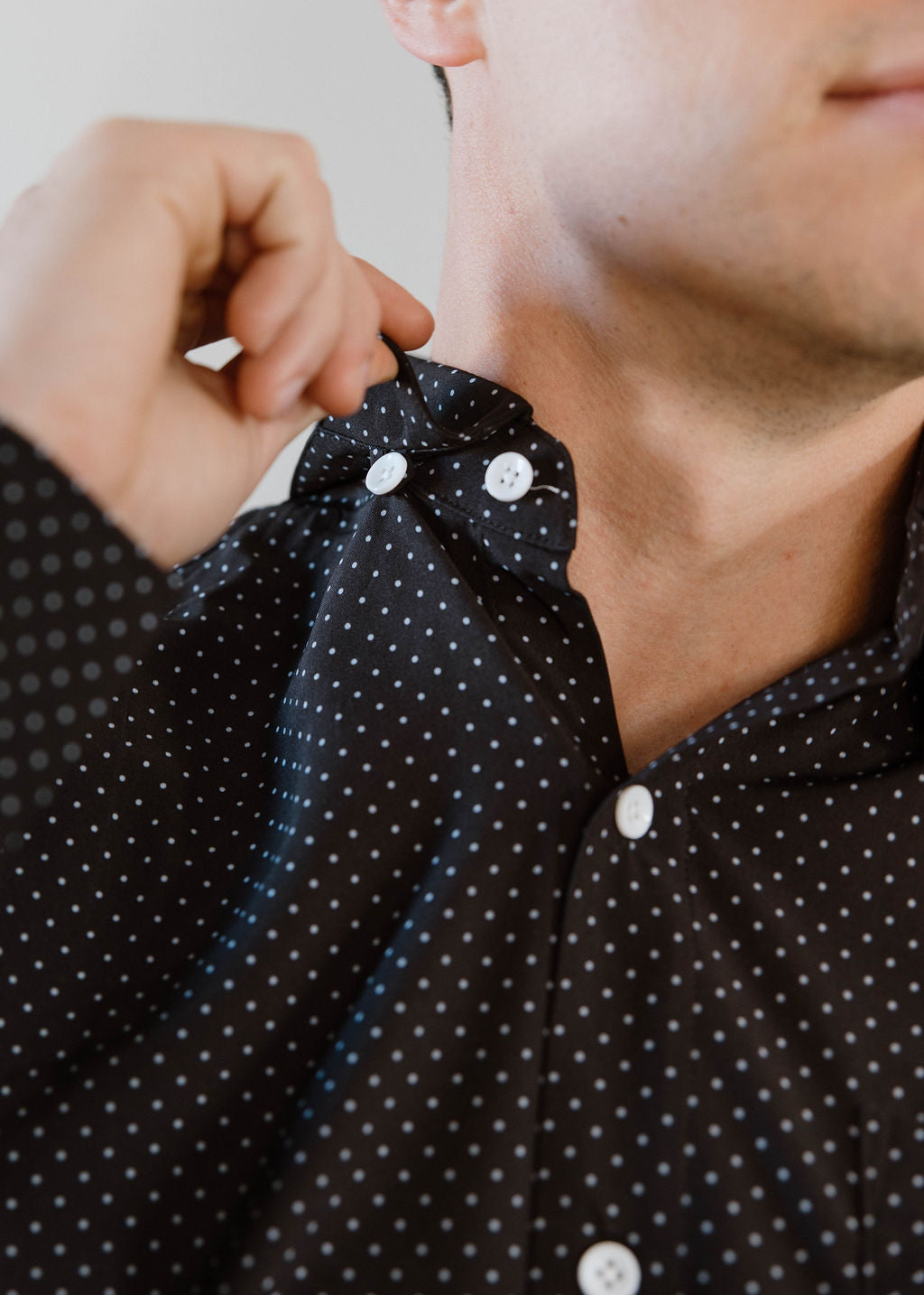 JD Buck Deep Navy Dot No Tuck Long Sleeve Shirt